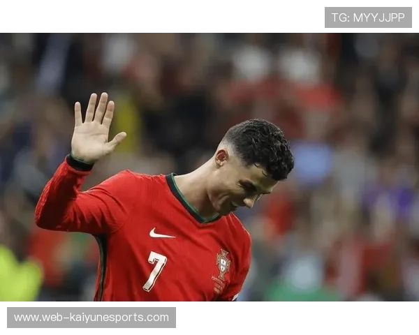 9号足球传奇再续辉煌 绽放绿茵场的顶级锋线力量