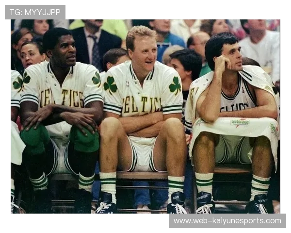 篮球迷眼中的足球巨星那些在球场内外都有影响力的人物